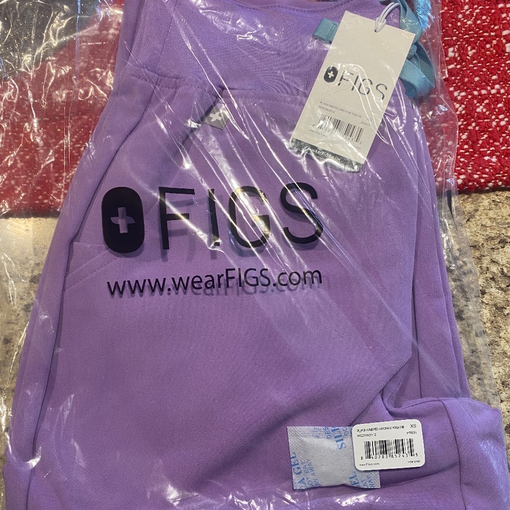 Figs High Waisted Zamora™ Jogger Scrub Pants 2.0 (Lilac Dawn)